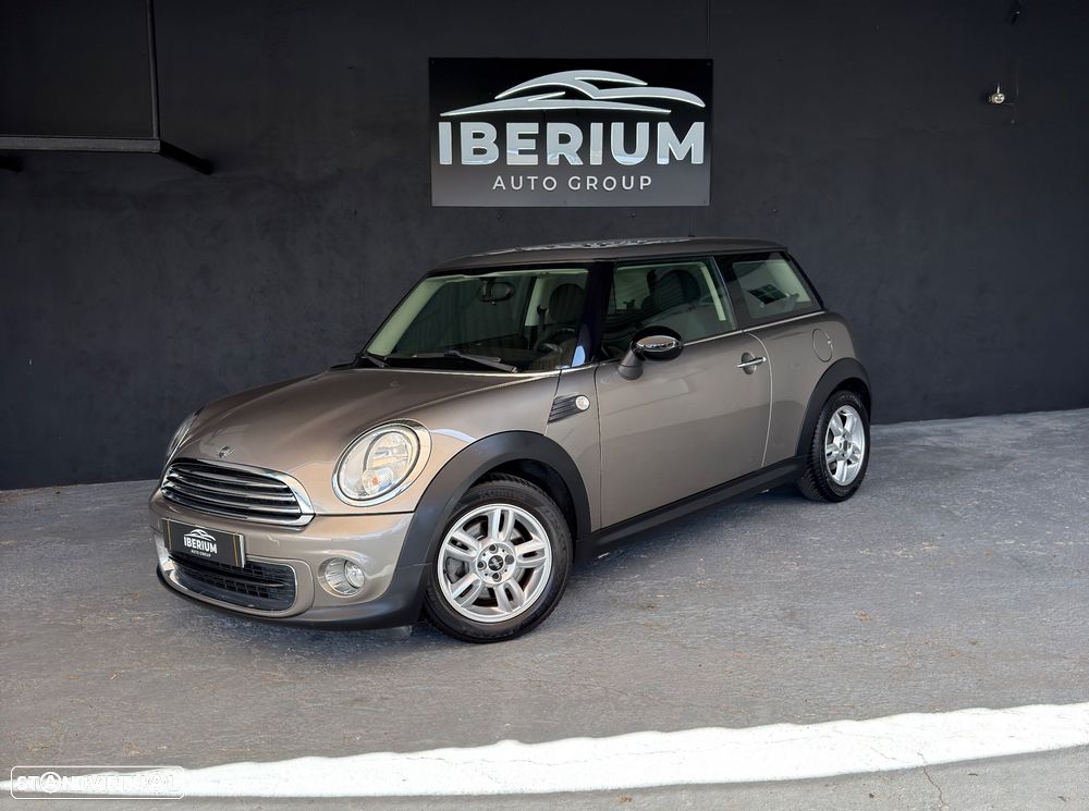 MINI 3 Portas One - 2