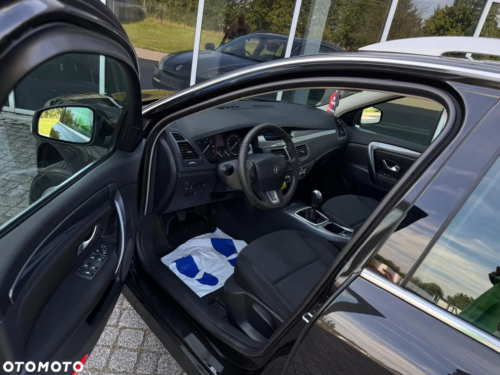 Renault Laguna 2.0 Authentique - 3