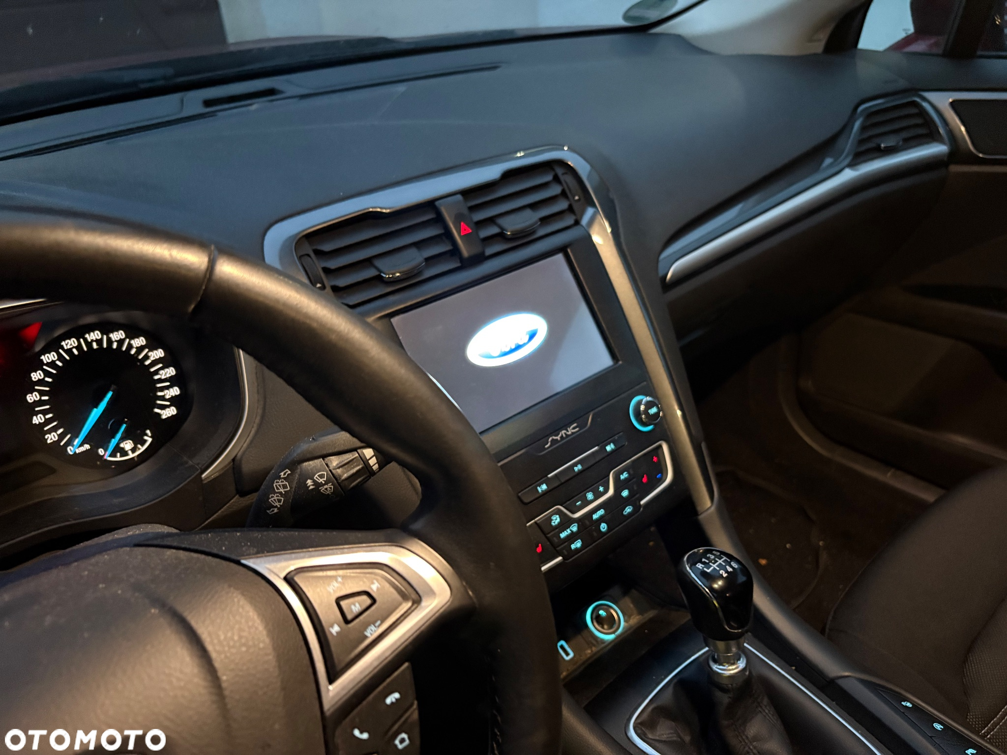 Ford Mondeo 1.5 EcoBoost Edition - 26