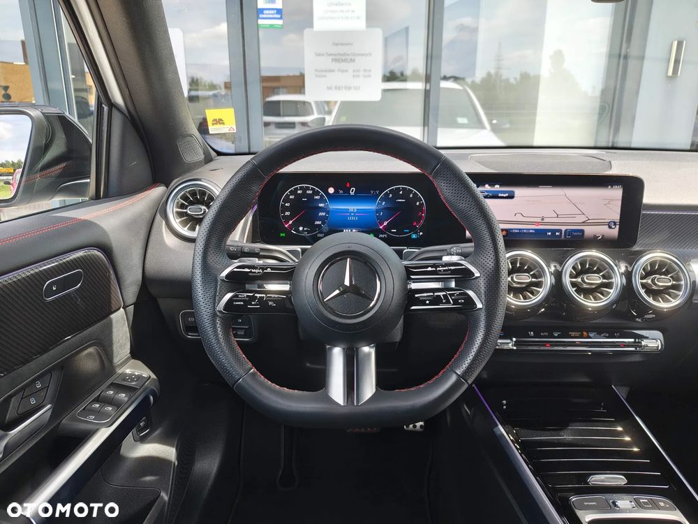 Mercedes-Benz GLB 200 AMG Line 7G-DCT - 11