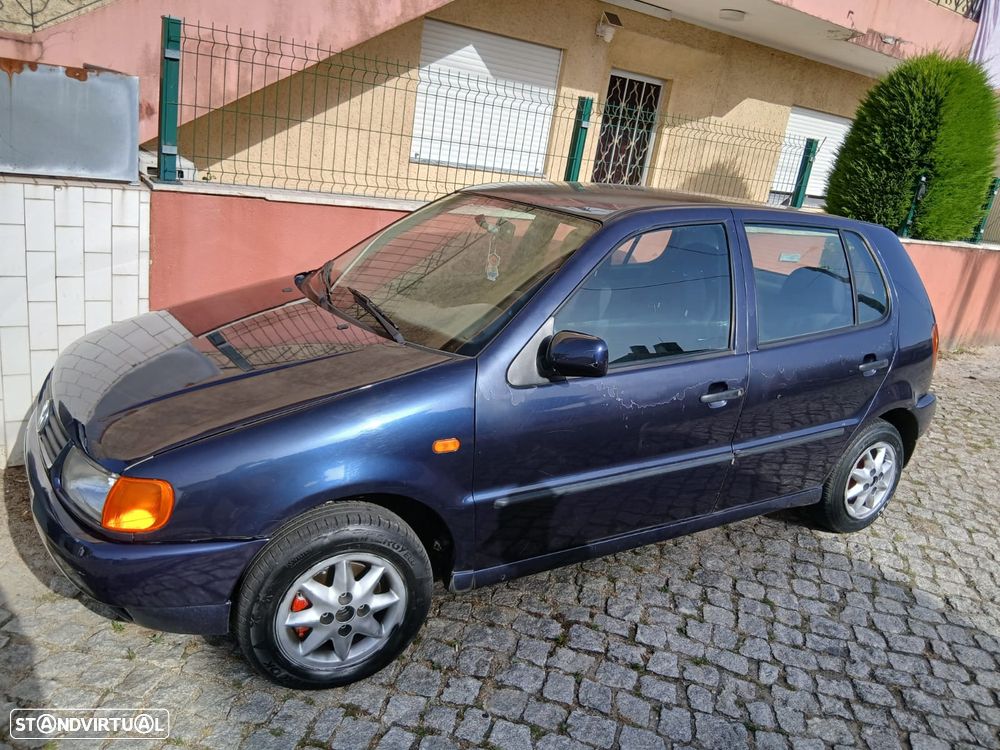 VW Polo - 2