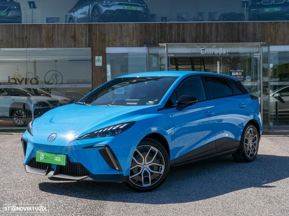 MG MG4 64 kWh Luxury - 2