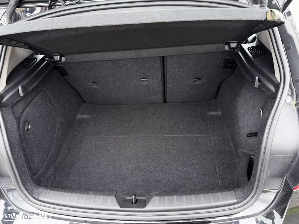 BMW 116 d EDynamics Advantage - 14