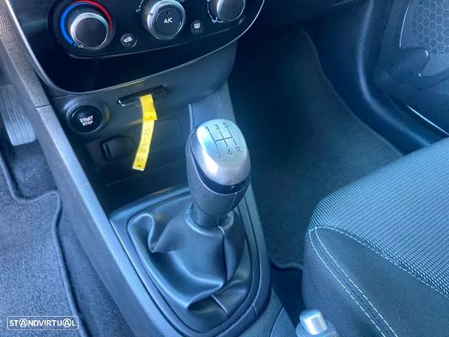 Renault Clio 1.5 dCi Confort - 21
