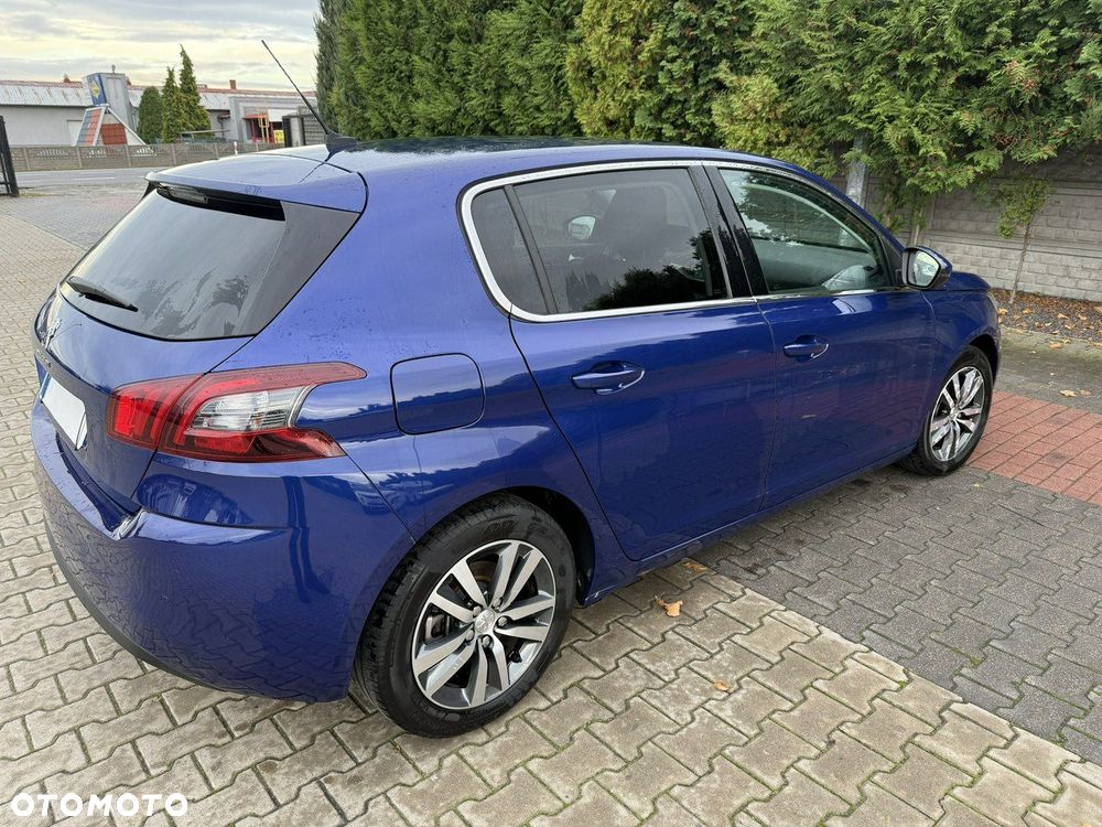 Peugeot 308 - 3