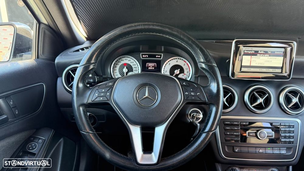 Mercedes-Benz A 180 d Urban - 21