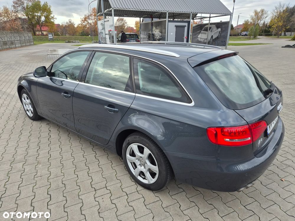 Audi A4 Avant - 7
