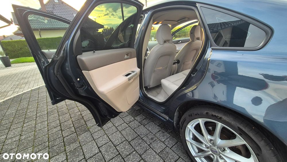 Volvo S40 D2 DRIVe Business Edition Start-Stop - 14