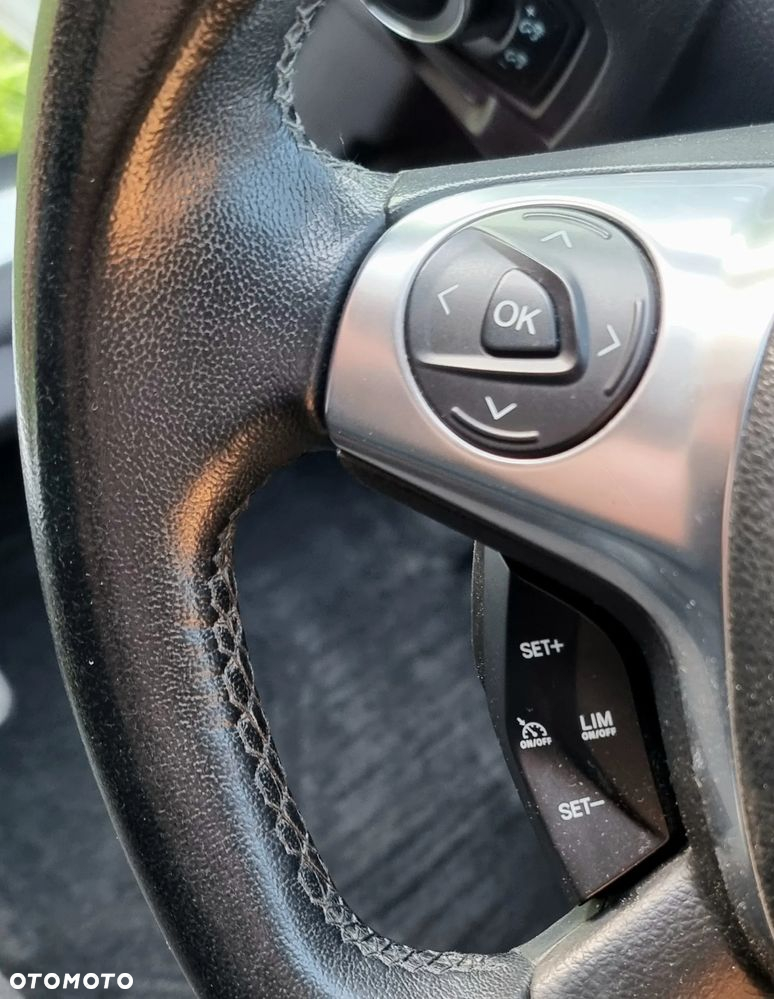 Ford Focus 1.6 EcoBoost Start-Stopp-System Titanium - 17