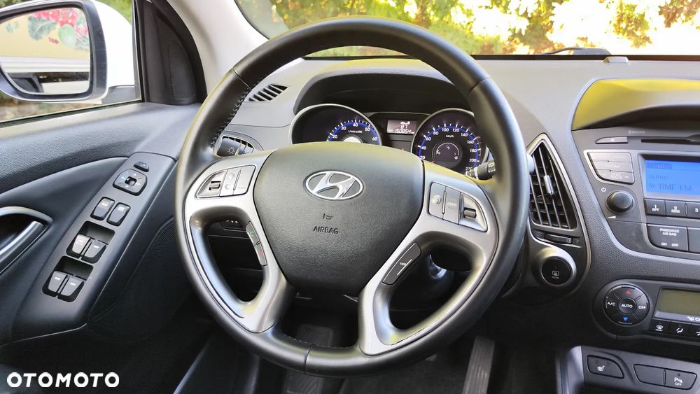 Hyundai ix35 blue 1.6 2WD Finale - 25