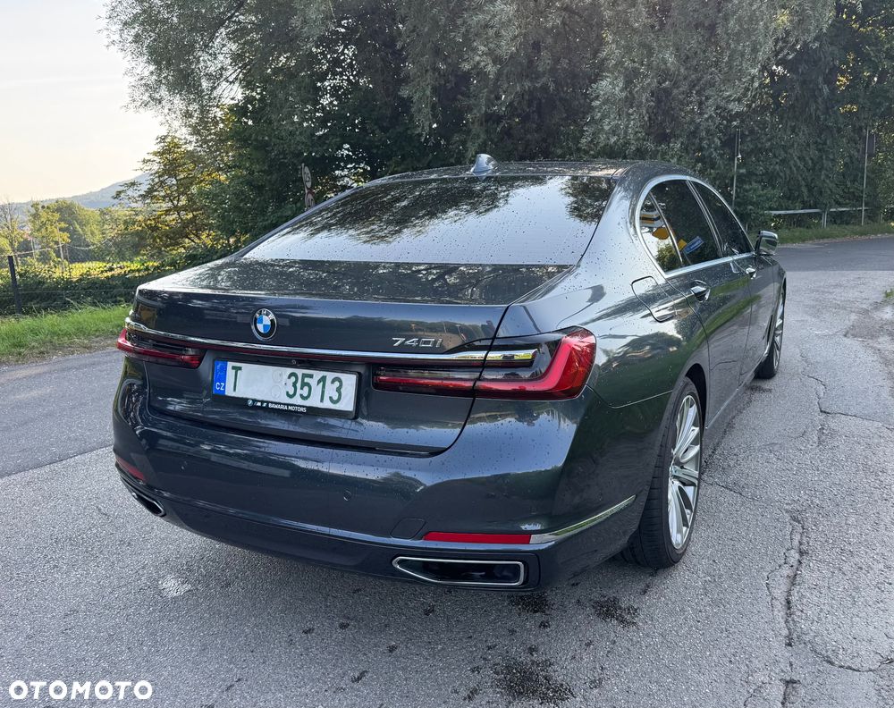 BMW Seria 7 740Li - 6