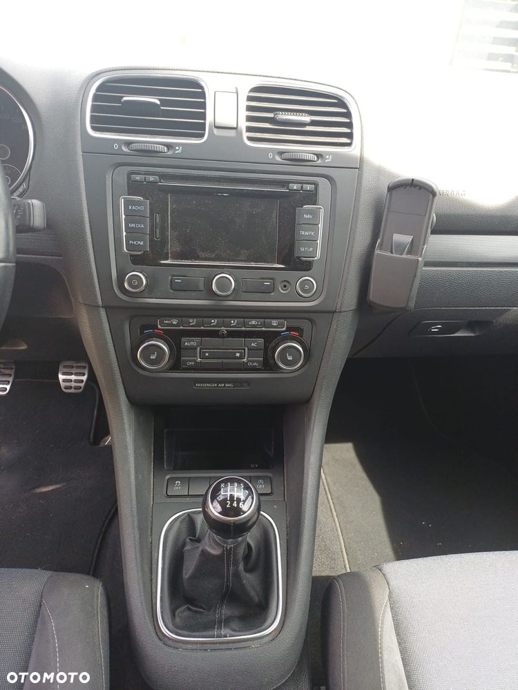 Volkswagen Golf - 3
