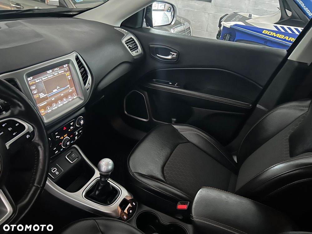 Jeep Compass 1.4 MultiAir Business Line - 16