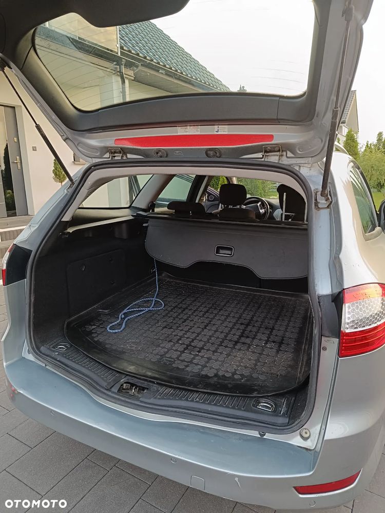 Ford Mondeo 2.0 Viva Titanium - 2