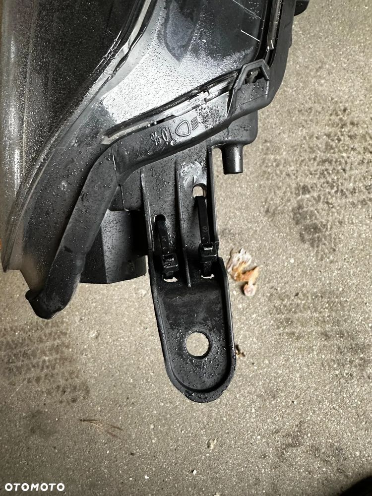 Przód Kompletny Zderzak Lampy Pas przedni Chłodnice Belka Błotniki Toyota Yaris III Lift 1.5 hybryda - 17