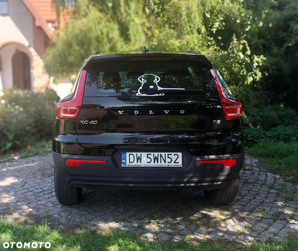 Volvo XC 40 T3 Momentum Core - 3