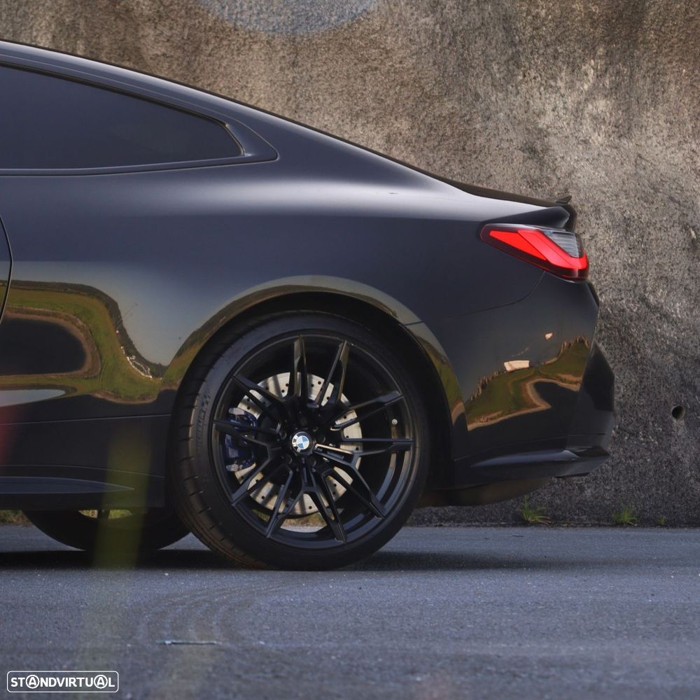 BMW M4 Competition - 6