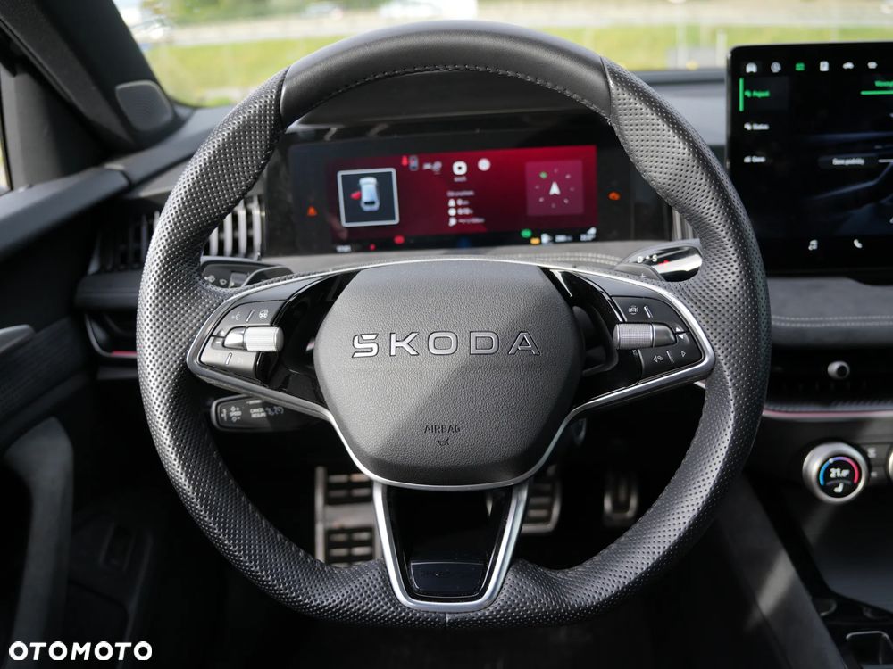 Skoda Superb 2.0 TDI SCR 4x4 Sportline DSG - 32