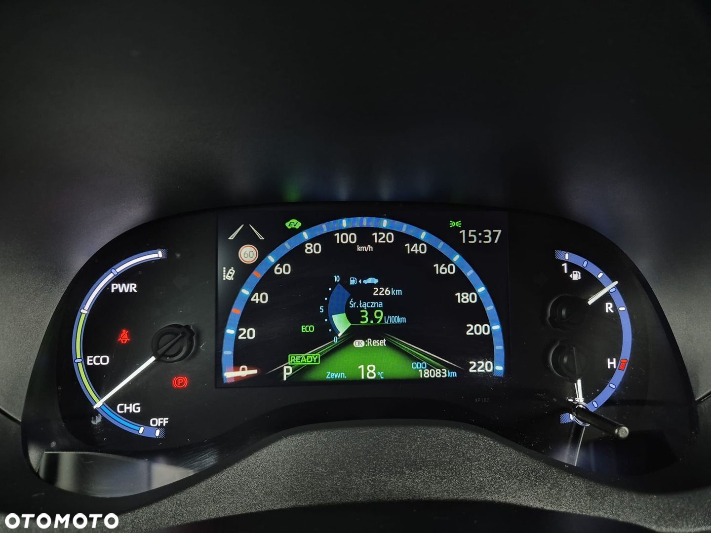 Toyota Yaris Cross - 17