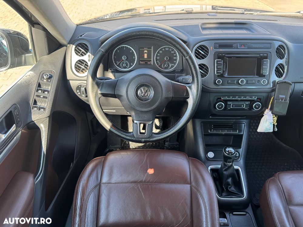 Volkswagen Tiguan - 6
