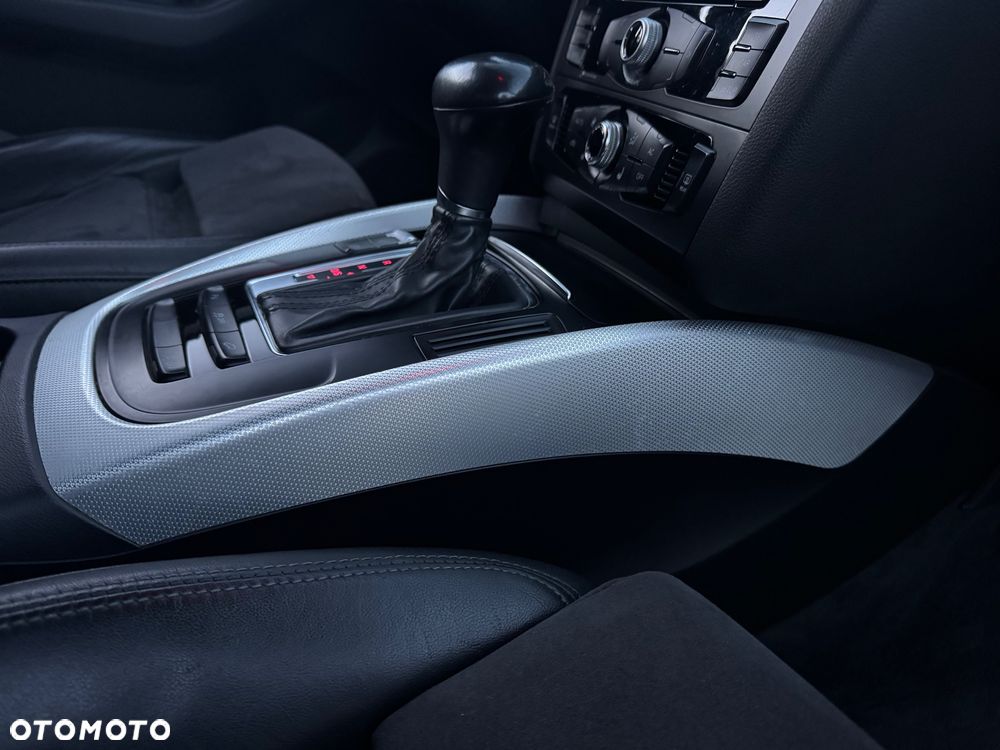 Audi Q5 2.0 TDI quattro S tronic - 22