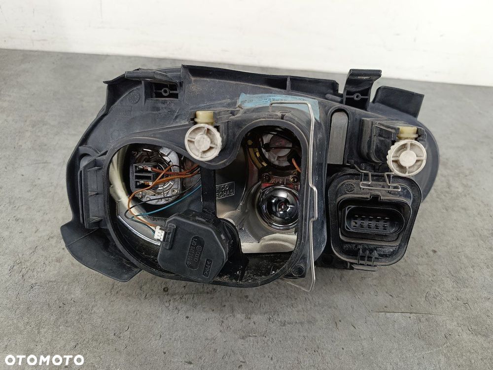 LAMPA PRZÓD LEWA VW GOLF IV 1J1941015B  67742010 VALEO - 8