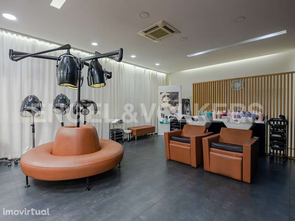 Venda de Espaço Comercial no Restelo - Grande imagem: 4/18