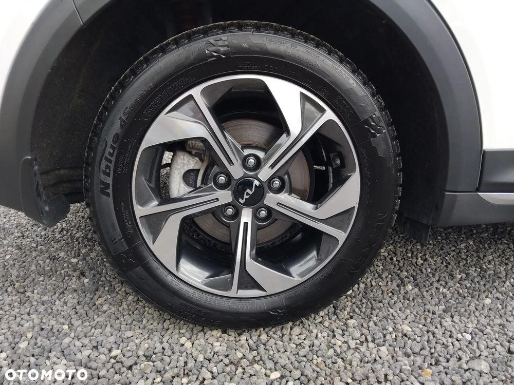 Kia XCeed 1.5 T-GDI M - 28