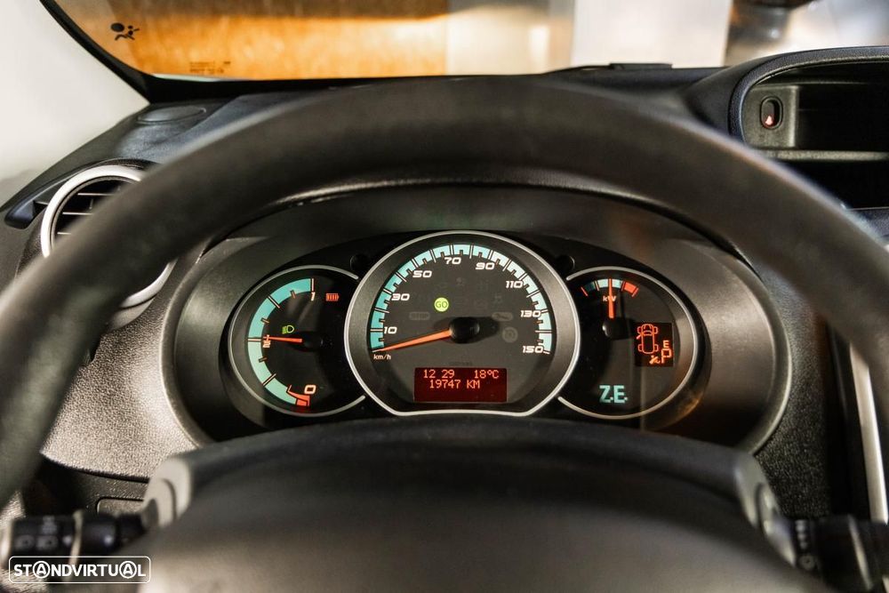 Renault Kangoo Z.E. 33 KW - IVA DEDUTIVÉL - BATERIAS PRÓPRIAS - 25