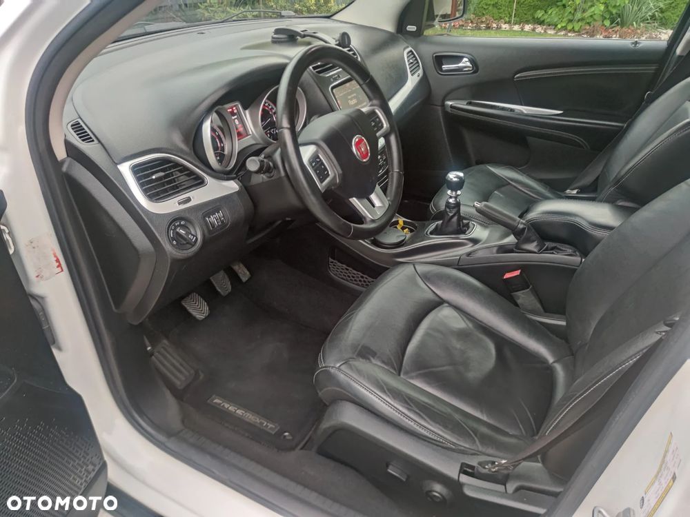 Fiat Freemont 2.0 Multijet Urban - 31