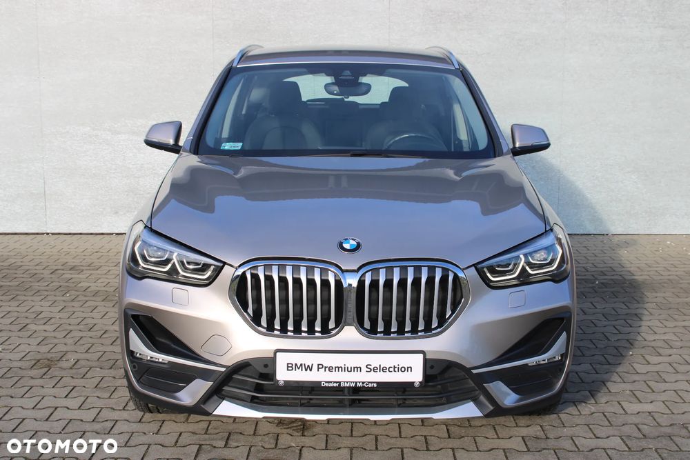 BMW X1 sDrive18i xLine - 2