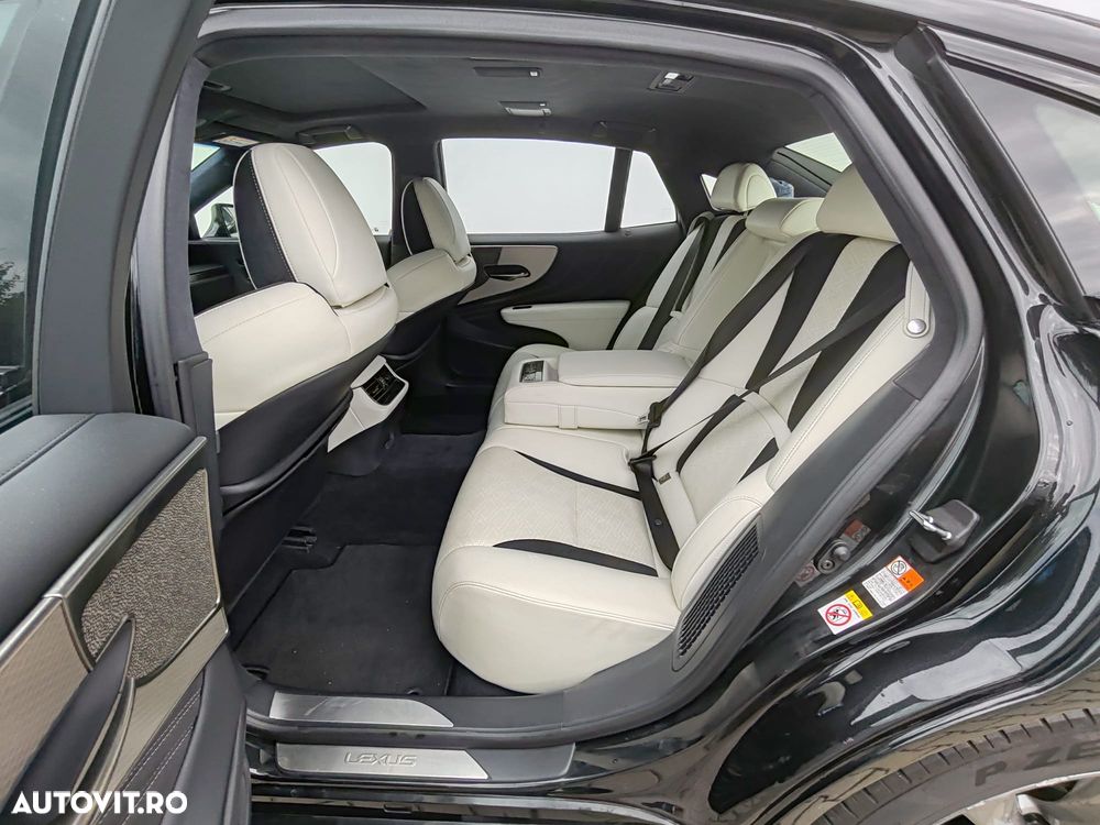 Lexus Seria LS - 9