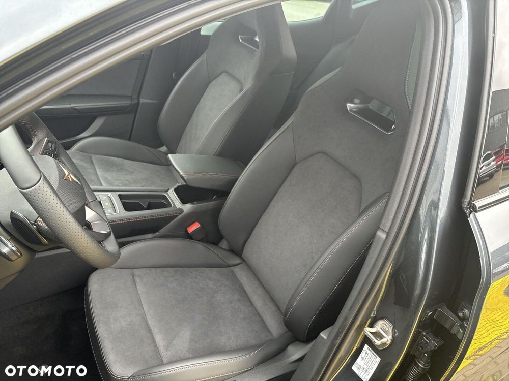 Cupra Formentor 1.5 eTSI mHEV DSG - 12