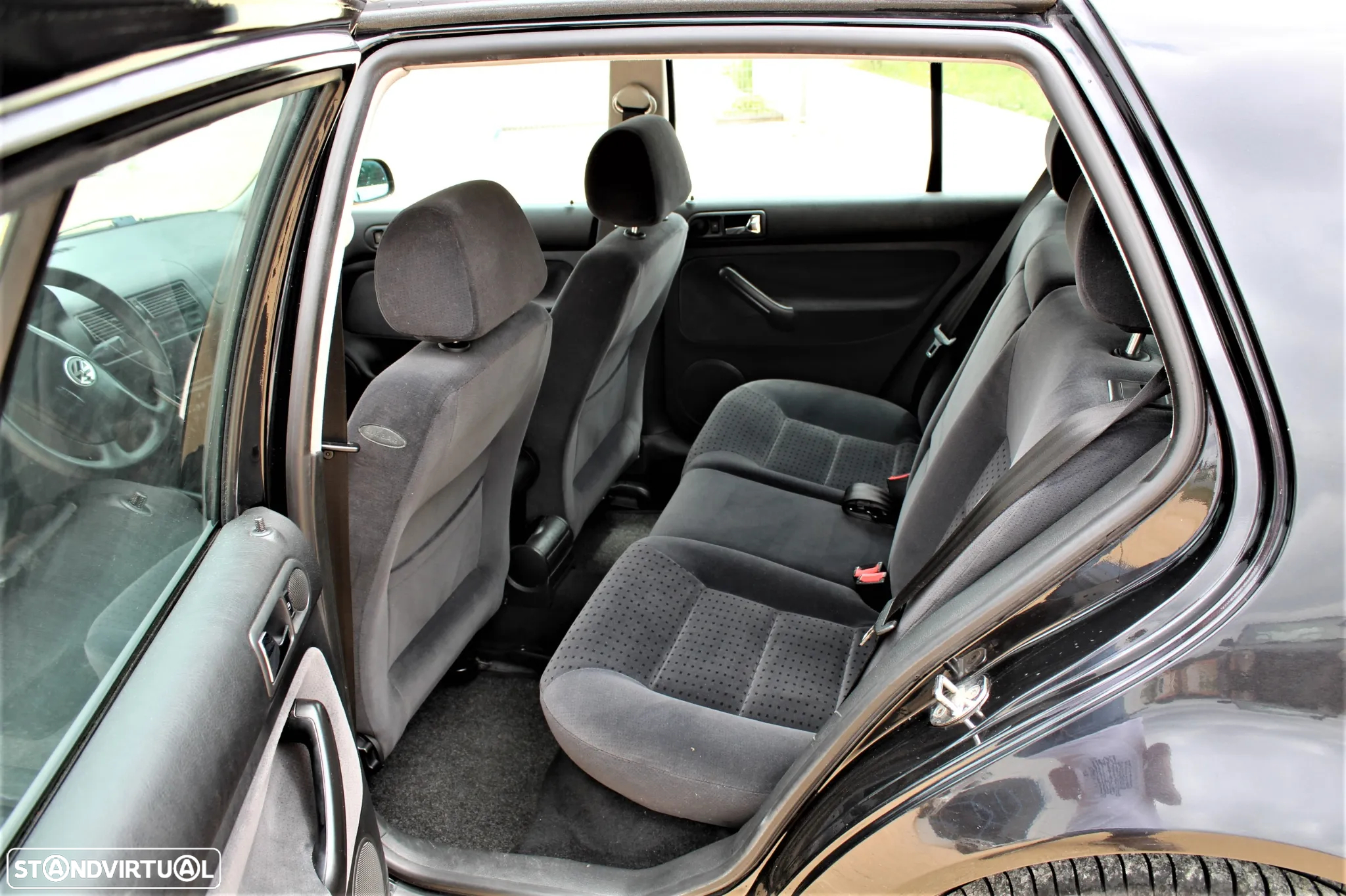 VW Golf 1.4i Confortline AC - 9