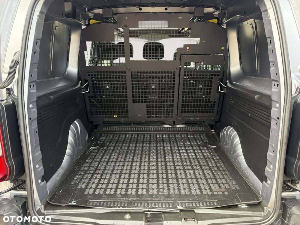 Toyota Proace City - 19