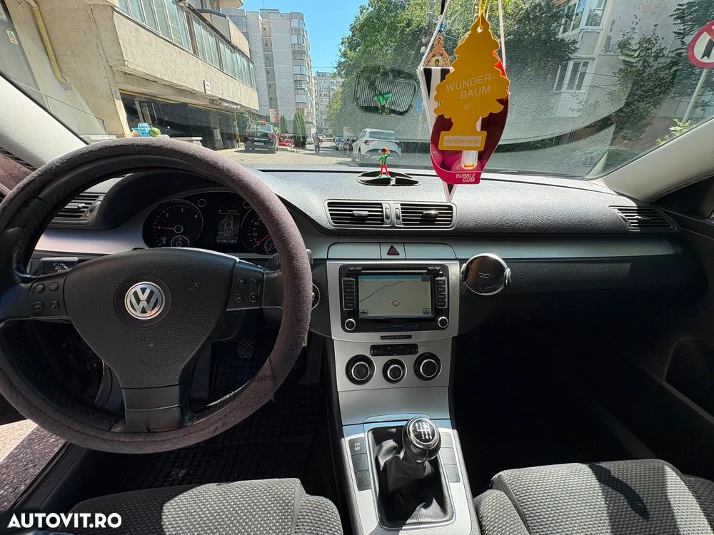 Volkswagen Passat 2.0 TDI Comfortline DPF - 11