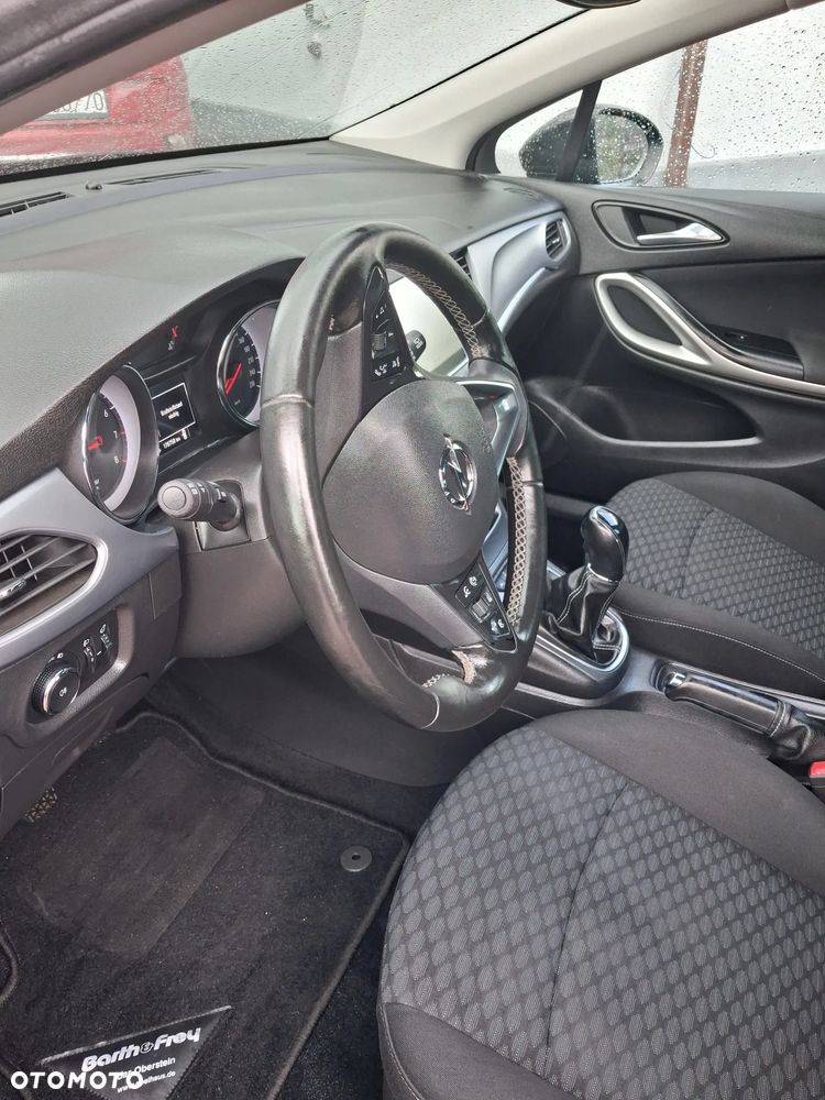Opel Astra - 13