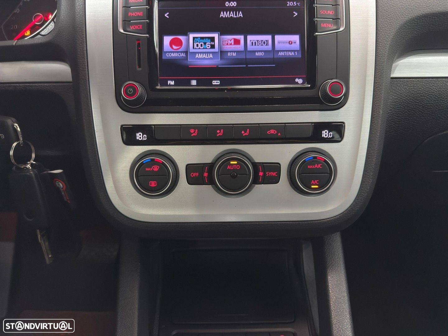 VW Scirocco 2.0 TDI Sport DSG - 28