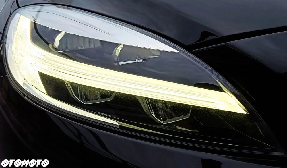 Volvo V40 D2 Geartronic RDesign - 19