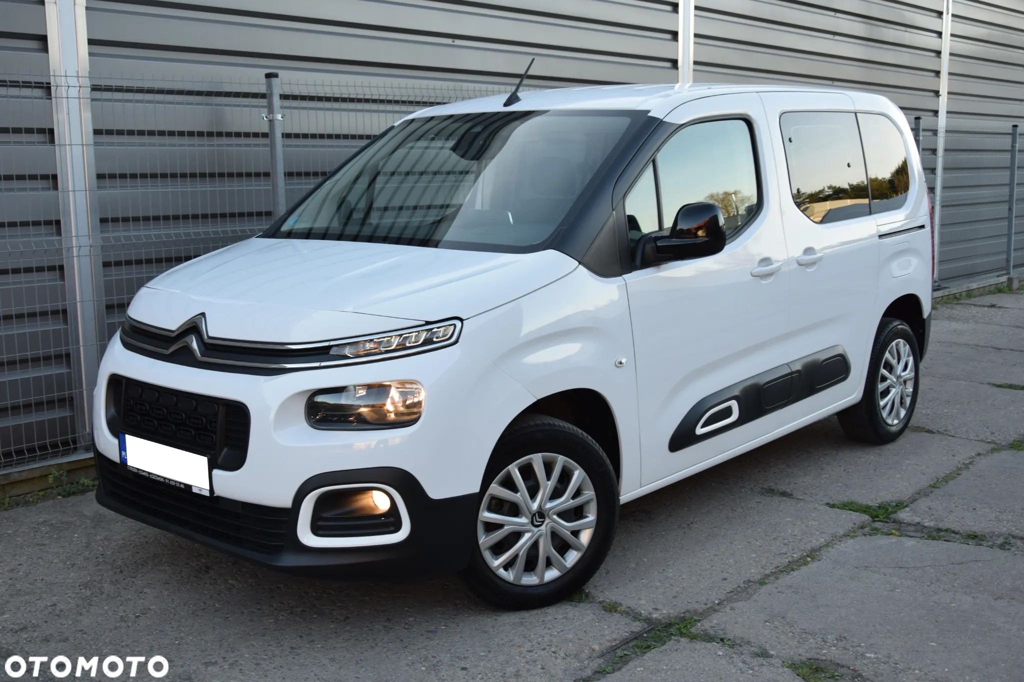 Citroën Berlingo M 1.2 PureTech Live Pack S&S N1 - 1