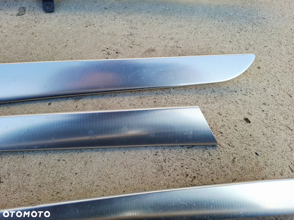 Listwy Dekory Drzwi Aluminium Quattro Komplet Audi A6 C6 - 8