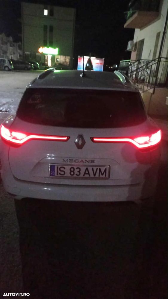 Renault Megane BLUE dCi 115 INTENS - 3