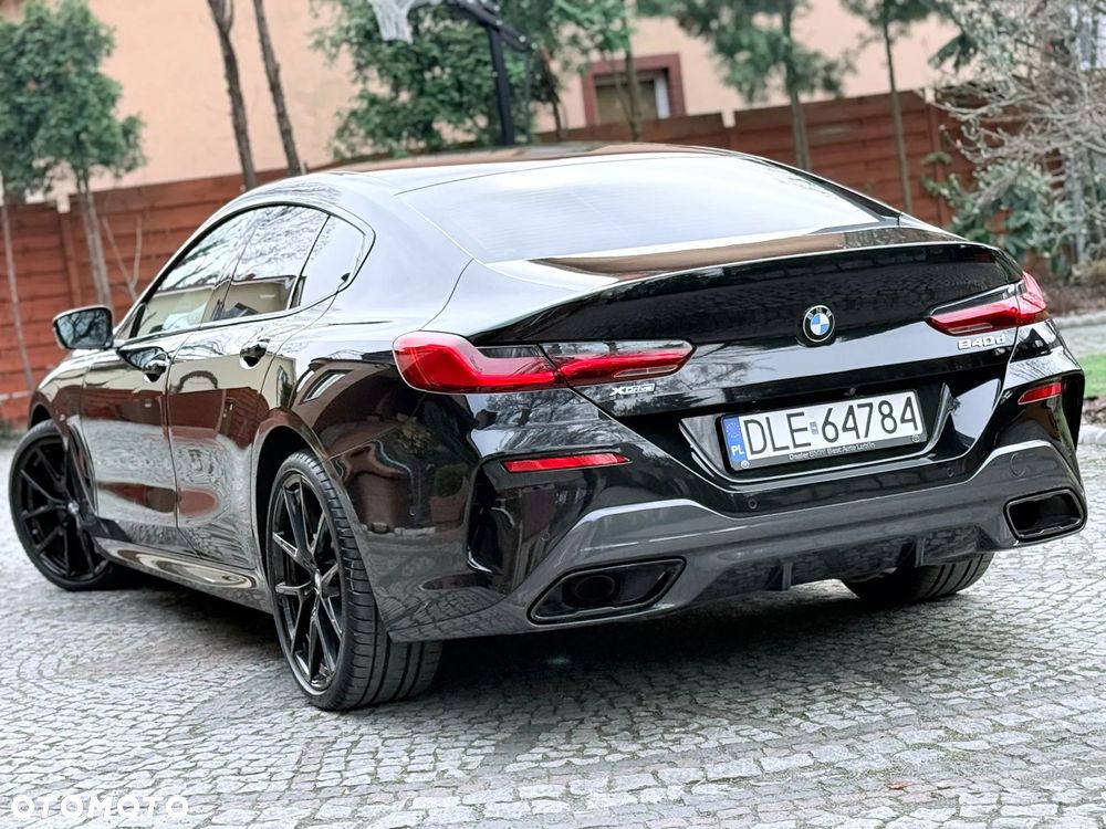 BMW Seria 8 - 34