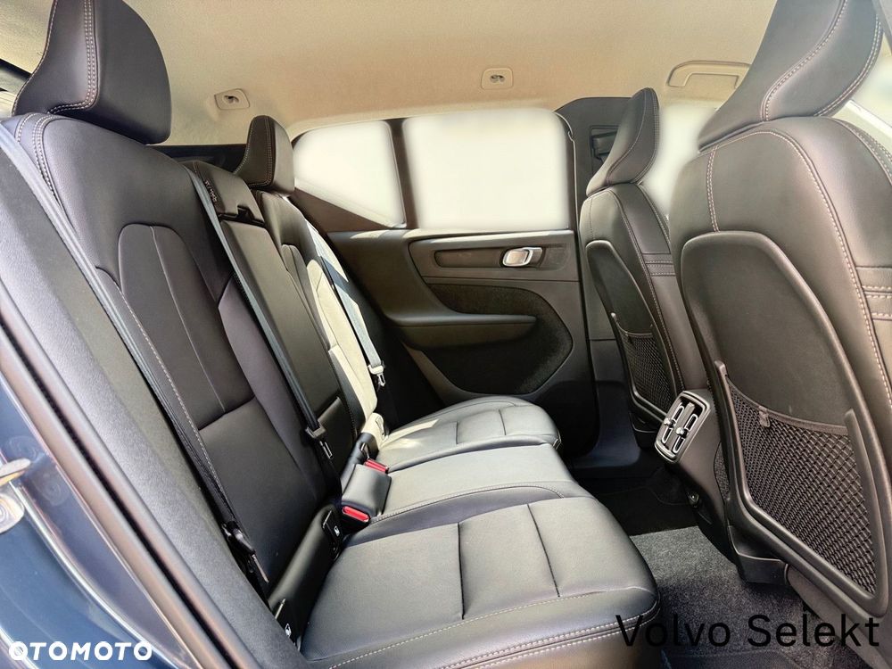 Volvo XC 40 - 29