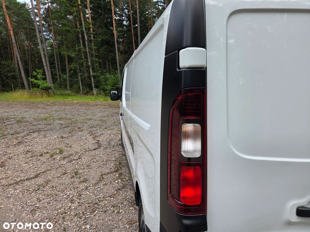 Opel Vivaro piękny Max długi - 9