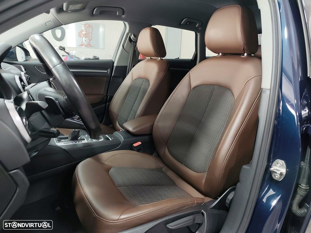 Audi A3 Sportback 1.0 TFSI Design S tronic - 11