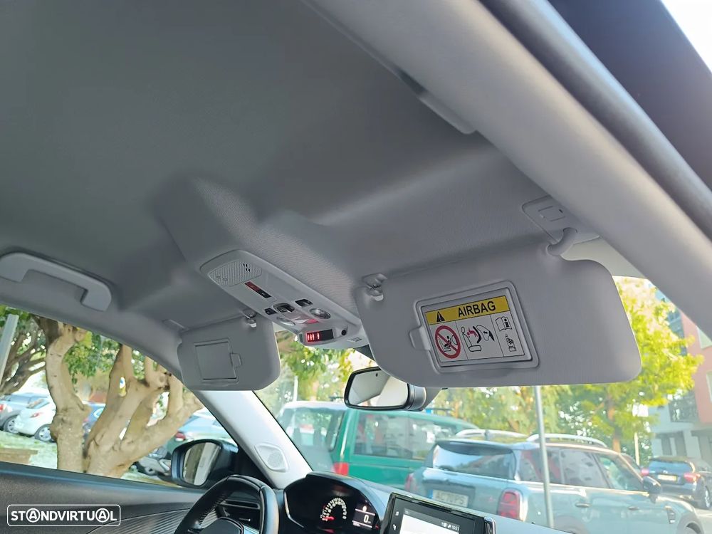 Peugeot 2008 1.2 PureTech Active - 22