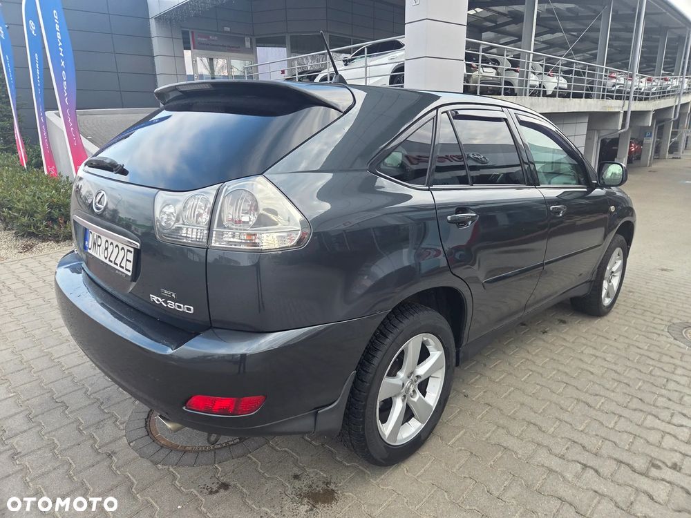 Lexus RX - 5
