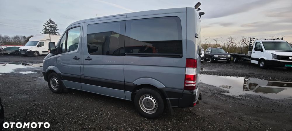 Mercedes-Benz Sprinter - 2