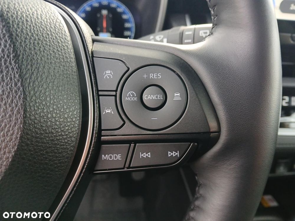 Toyota Corolla Cross 2.0 Hybrid Executive - 28